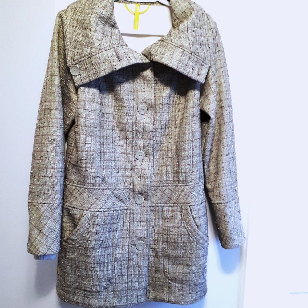 Lole Grey Coat with Purple Accents - Picture 2 of 16
